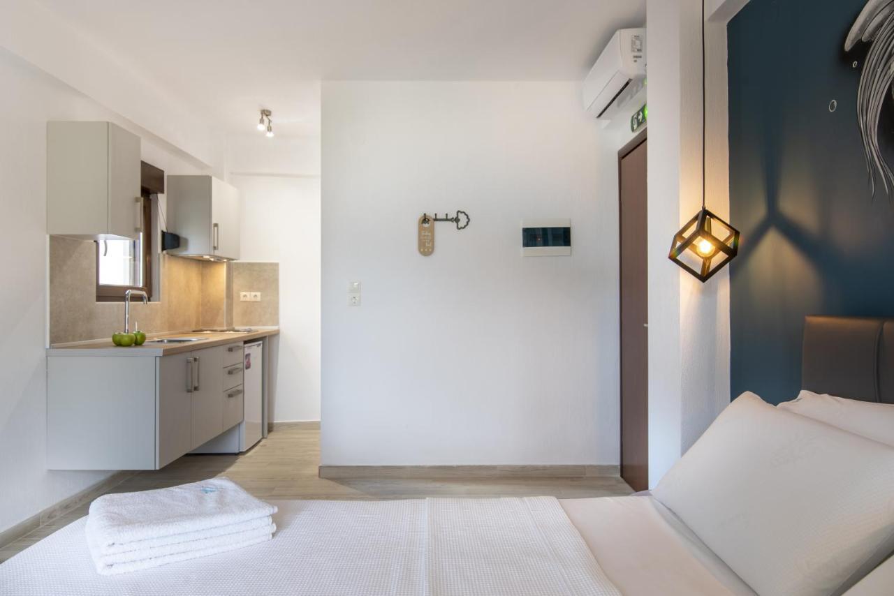 Varka Rooms Nikiti  Exterior photo